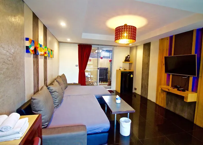 Eurna Hotel 3*