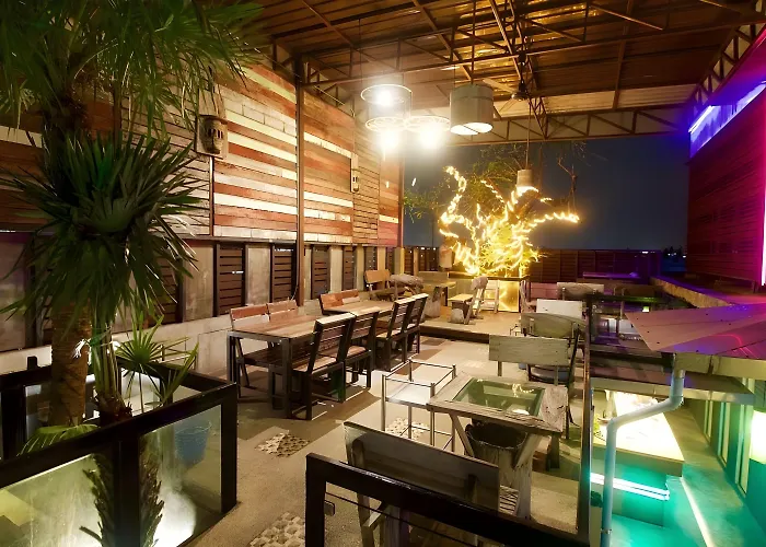 Hotel Eurna 3*